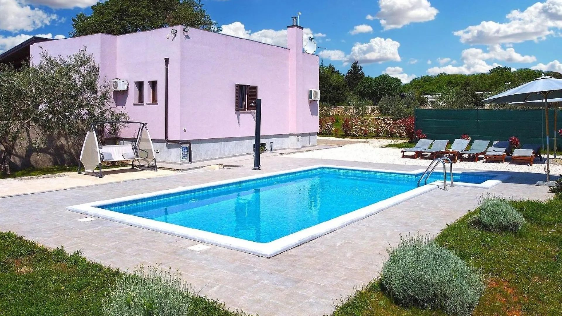 Ferienhaus Mit Privatpool Fuer 6 Personen Ca 100 Qm In Pomer, Istrien Istrische Riviera 0*, Pomer